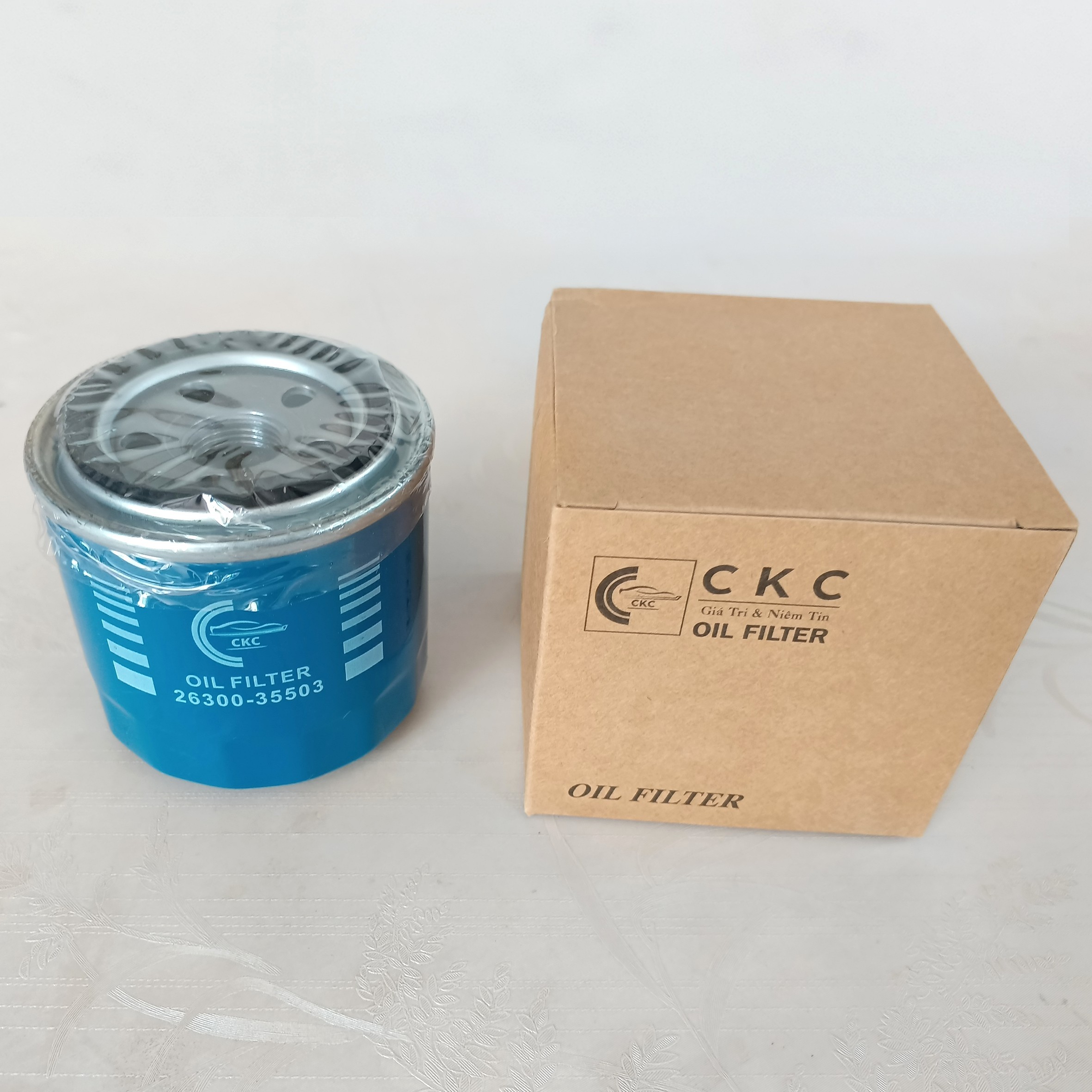 Gạt mưa DCN
